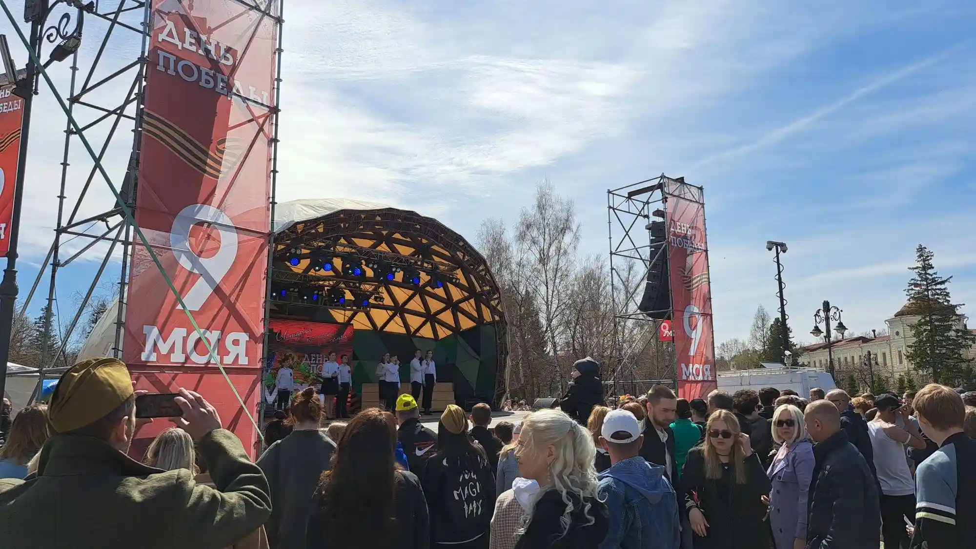 Команда «Барс» обеспечила порядок на праздничных мероприятиях в День Победы