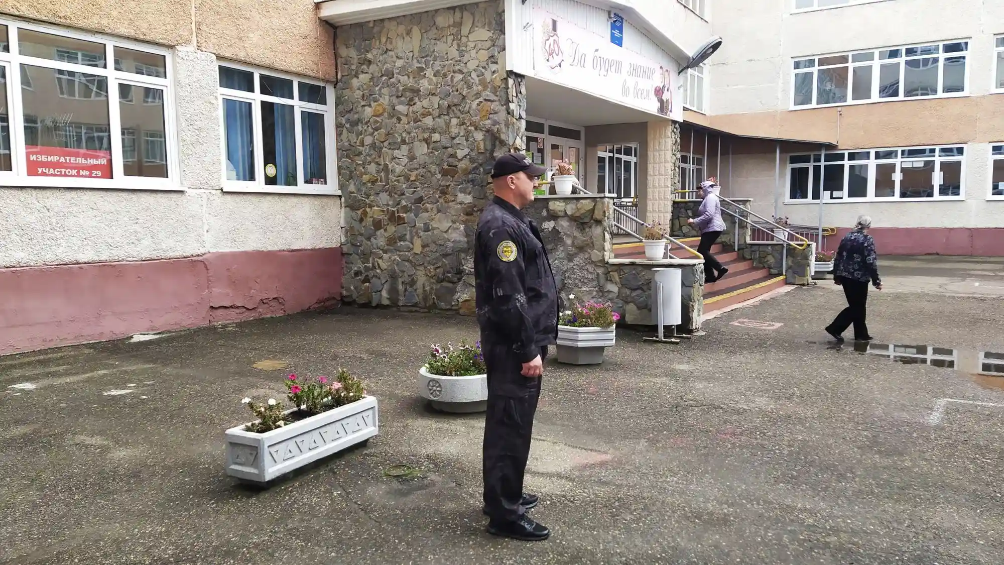 Команда "Барс" обеспечила безопасность на выборах