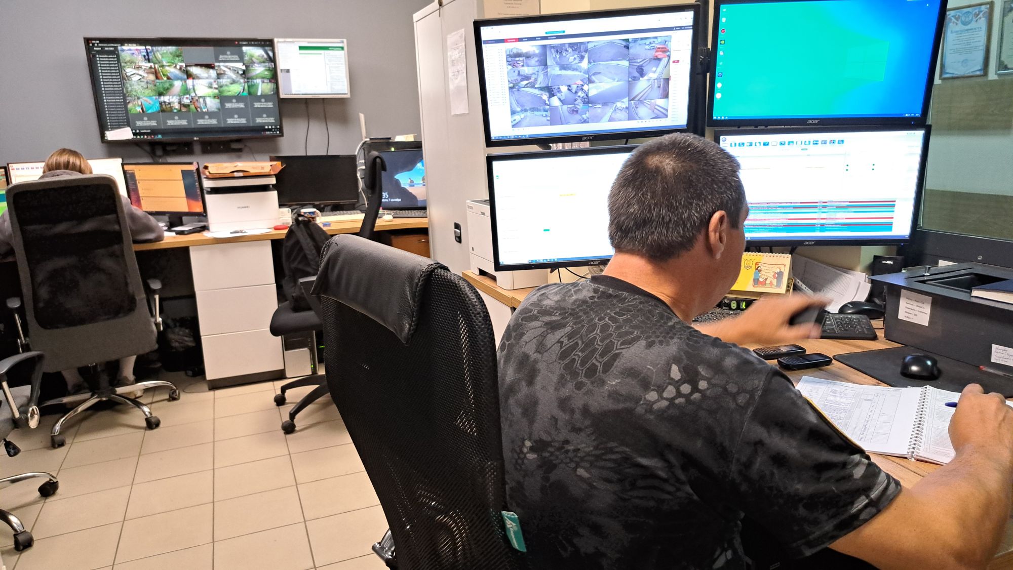 Защита или слежка? Дилемма видеонаблюдения в учреждениях для детей