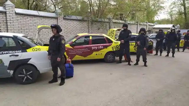 «Барс» провел смотр техники и сотрудников