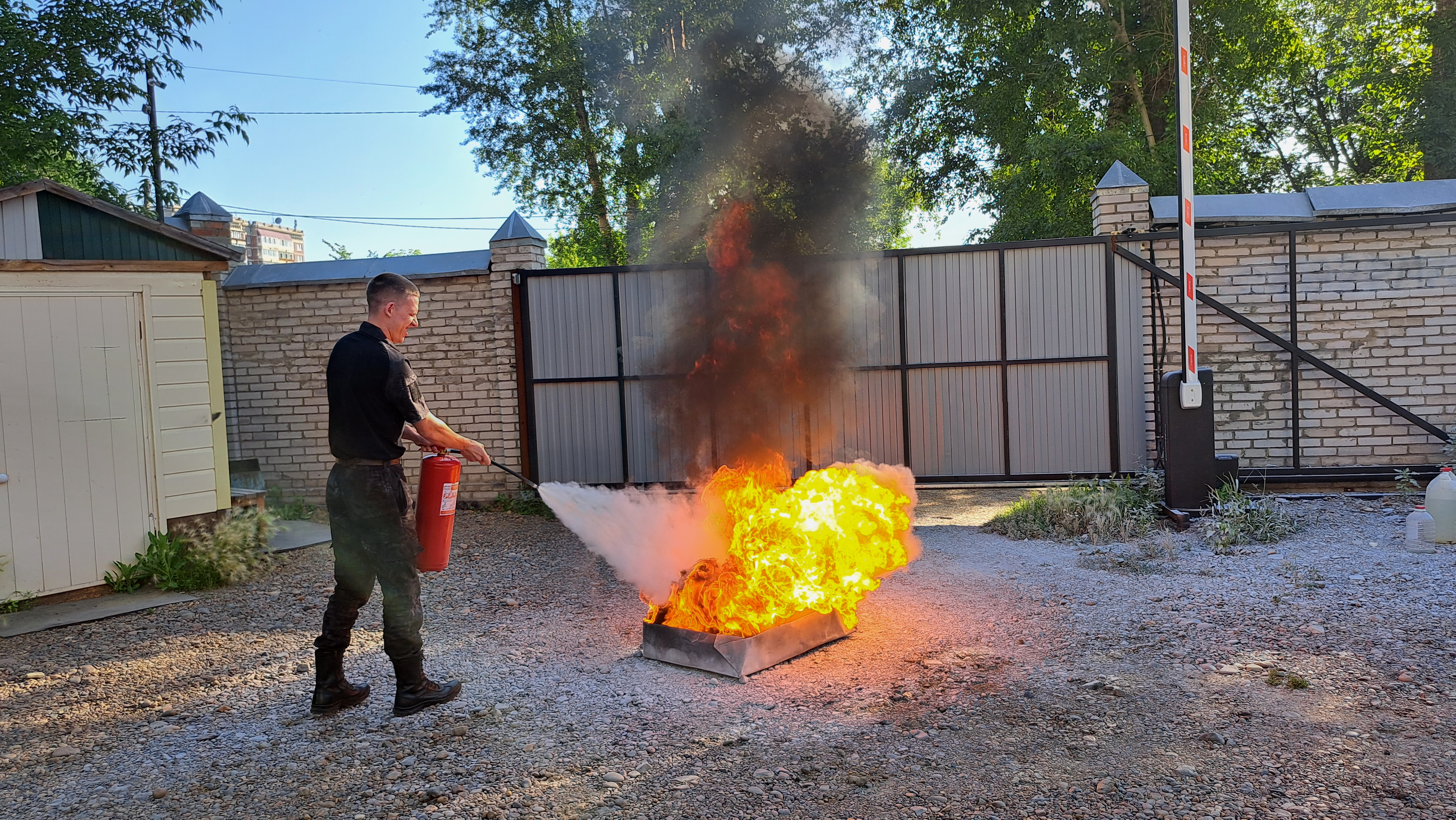 ГБР «Барс» провела тренировку по пожарной безопасности