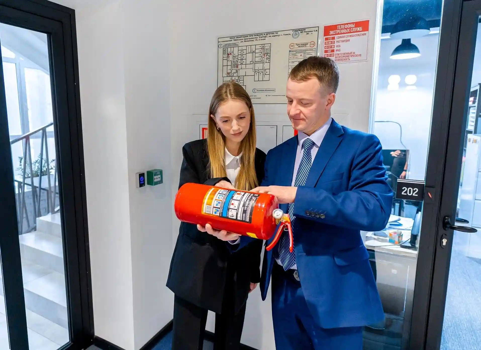 Пожарное оборудование для предприятия – что входит?