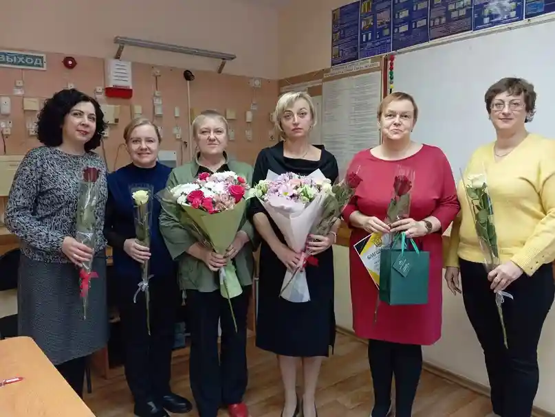 В «Барсе» поздравили коллег с Днем бухгалтера