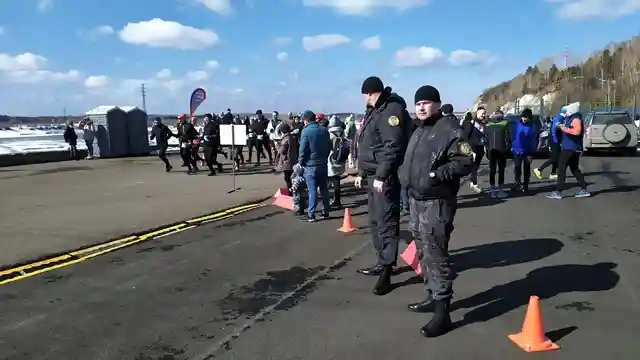 Команда "Барс" обеспечила порядок на спортивном празднике