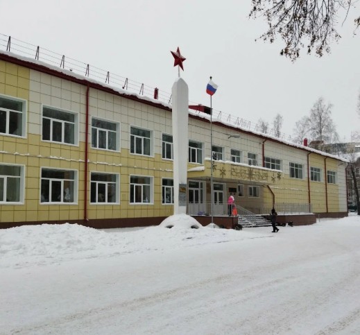 Профилактика проникновения посторонних на территорию школы: работа с турникетами и видеодомофонами