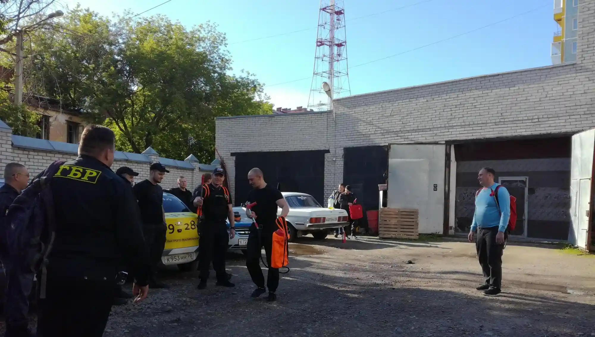 Тренировка по применению противопожарных ранцев