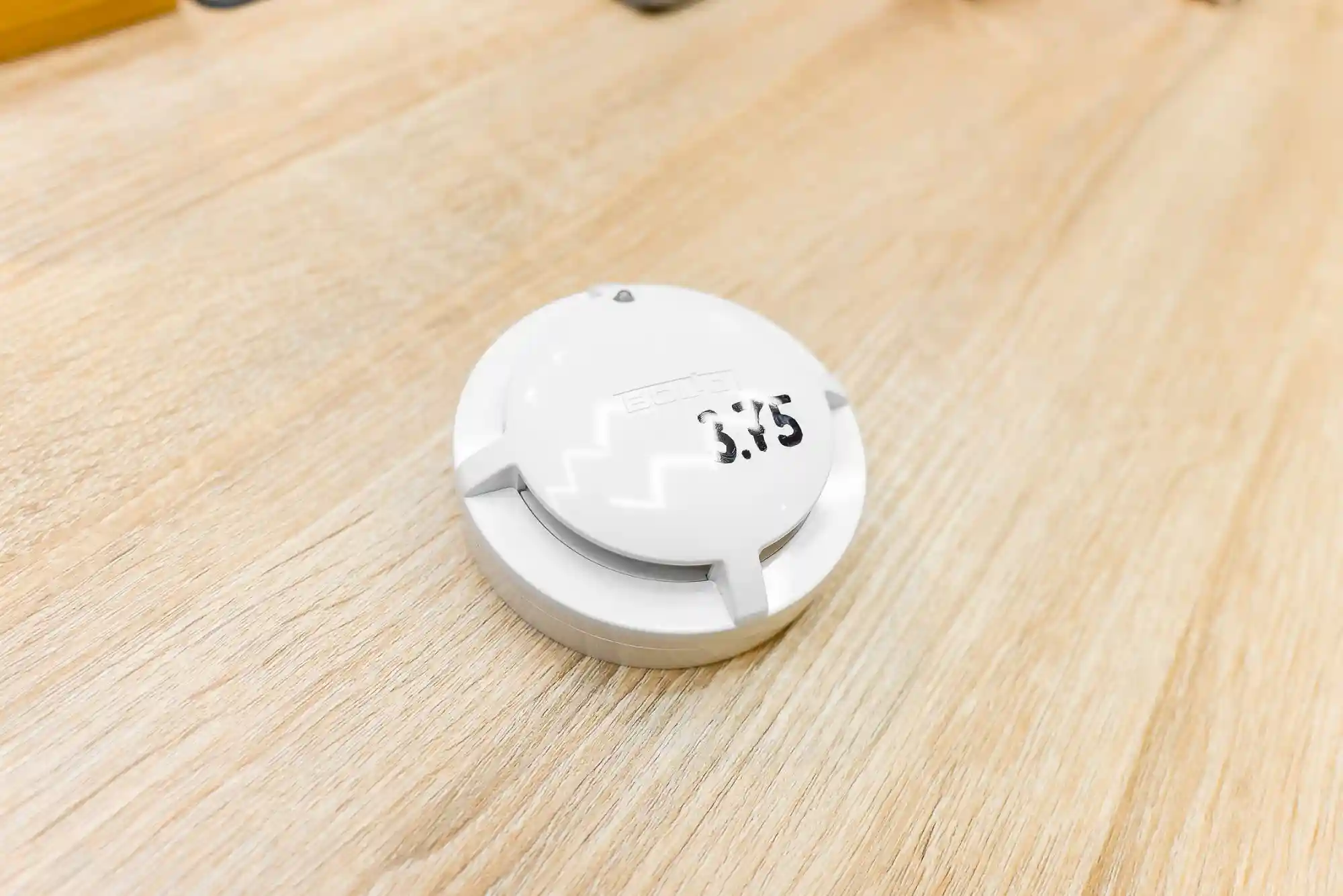 Пожарные извещатели в квартире спасут жизнь детей и стариков!