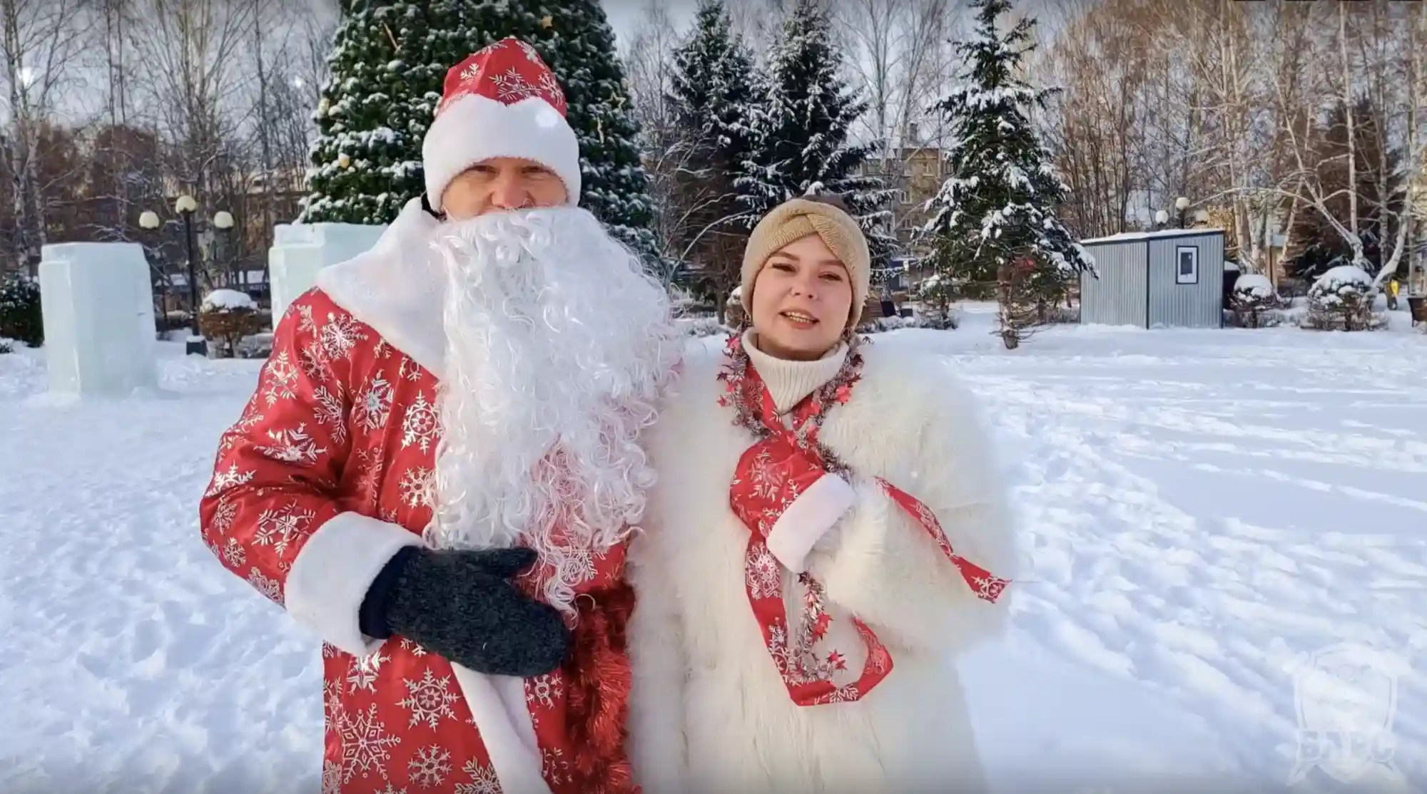 В «Барсе» поздравили клиентов с Новым годом